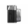 Fujifilm X100VI Appareil Photo Compact Silver 40,2 MP Objectif Fujinon 23mm f/2 IBIS 5 axes